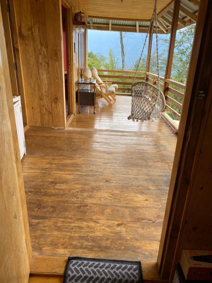 甘托克Log Cabin In The Woods住宿加早餐旅馆 外观 照片