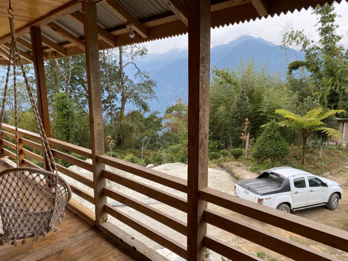 甘托克Log Cabin In The Woods住宿加早餐旅馆 外观 照片