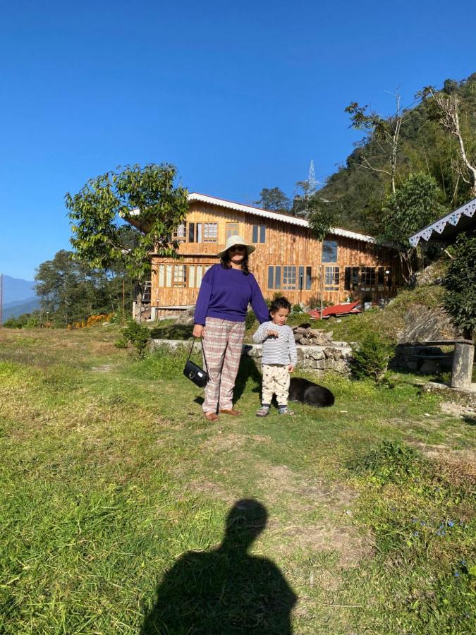 甘托克Log Cabin In The Woods住宿加早餐旅馆 外观 照片